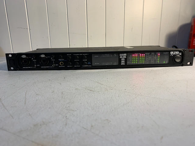【MOTU】828mk2firewire Traveler4点 Mark of the Unicorn (MOTU) Traveler Portable FireWire Audio
