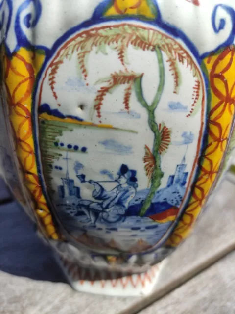 Xix°  Delft Potiche Couverte En Faience A Décor Fumeur  Desvres Coq