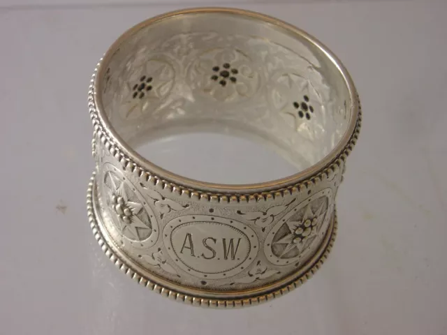 Victorian Heavy Silver fancy 1879 Napkin Ring 38 grams good quality pretty item