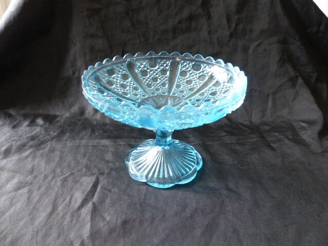 Soliflore Vintage En Verre Moulé - Motif étoiles Sur Pied - Déco Ancienne