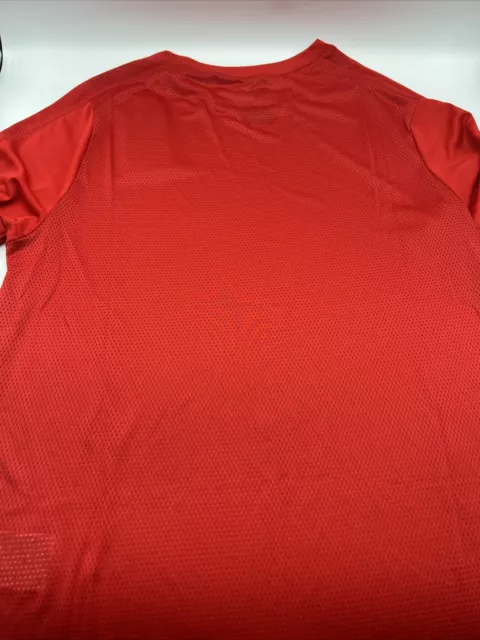 Camiseta Reebok Crossfit Wor SS Tech para Hombre Talla Pequeña Malla Roja Espalda Nueva 3