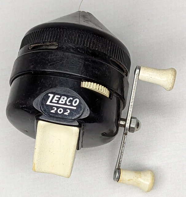 VINTAGE ZEBCO 202 Spin Casting Fishing Push Button Cast Reel USA Made