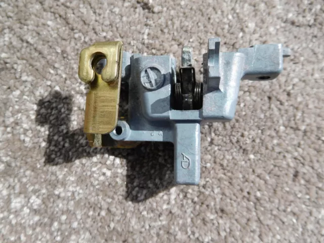 Yamaha Seat Latch Assembly YJ50, YP250, (1997-1998) 4JP-24780-02 / 4JP2478002