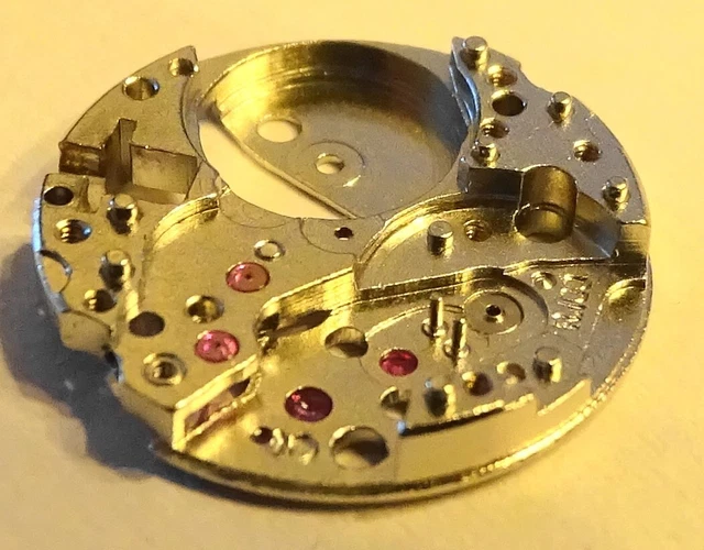 Pièce Horlogère LIP R100 - Barillet, Arbre Et Ressort Pour Mouvement De Montre
