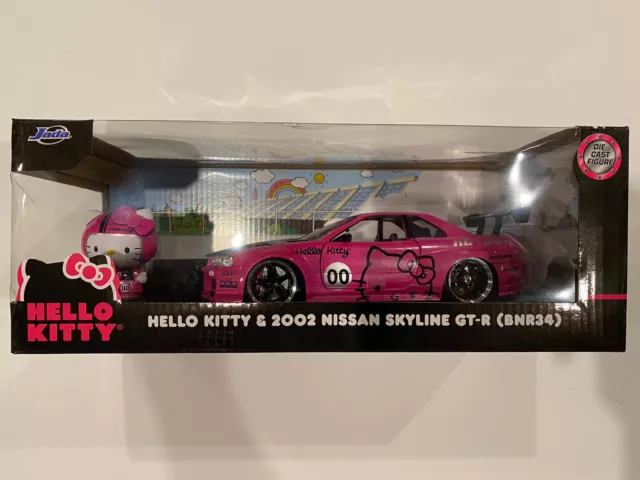 Jada Toys Hello Kitty Nissan Skyline GT-R (Bnr34) Drift Power Slide Elite  R/C, USB Charging, with 4 Extra Tires, Pink : : Toys