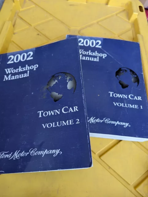 2002 Lincoln Town Car Service Shop Repair Workshop Manual Set OEM VOL 1&2