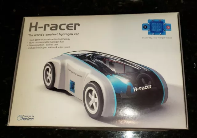 Horizon H-Racer & Hydrogen Solar Station Kit Water Powered Model Car Vintage