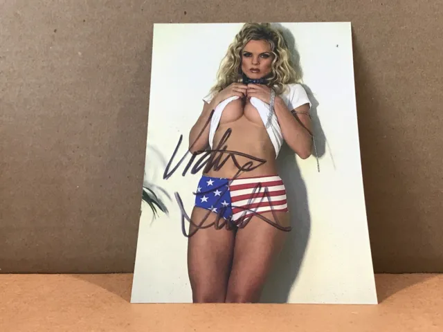 VICTORIA FULLER Signed Autograph 4x6 Photo PLAYMATE / PLAYBOY MODEL JAN 1996