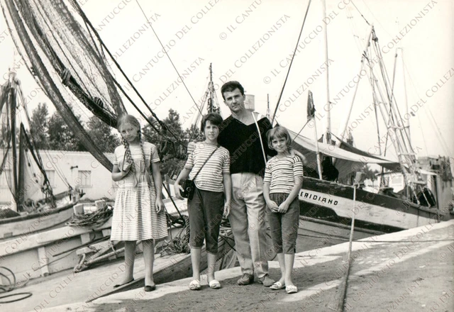 1959 CESENATICO Famiglia porto barche Forlì Cesena Fotografia