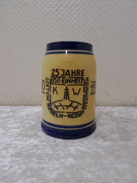 DDR Keramik Bierkrug 25 Jahre Einheit BSG Kegeln Vintage KGS. Wusterhausen 1975