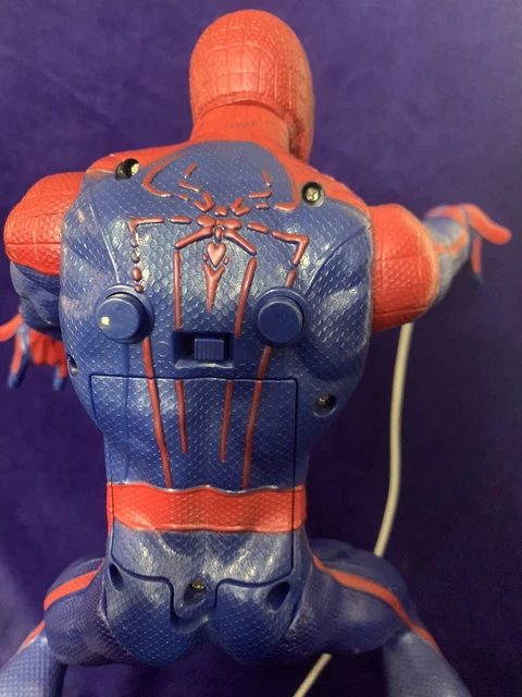2012Marvel Amazing  Spider-Man Andrew Garfield Action Figure  with shooting web 3