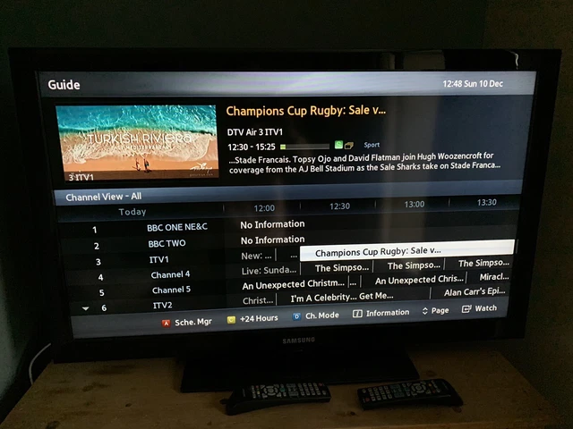 Samsung 40”TV with 2x Remote Ex Cond