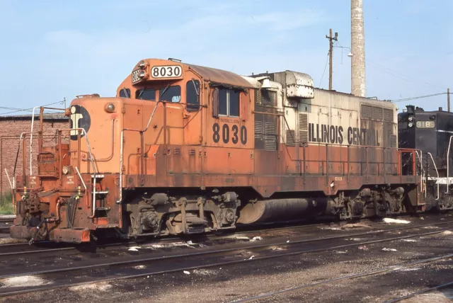 Original Slide IC Illinois Central GP10 #8030 - Waterloo IA 1979