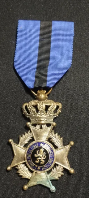 A7M*) (F) Médaille ORDRE DE LEOPOLD II Royaume de Belgique belgian medal