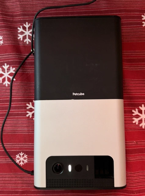 Petcube Bites 2 BB20US Black Off White Wi-Fi Treat Dispenser Pet Camera *Tested*