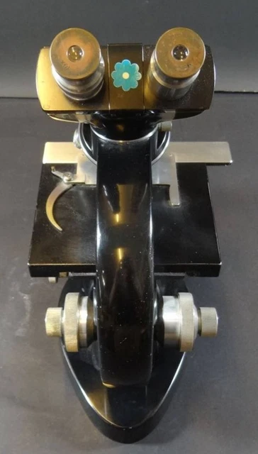 gr. medizin. Mikroskop " Steindorf, Berlin,  H-32 cm, T-24 cm (327-16029)