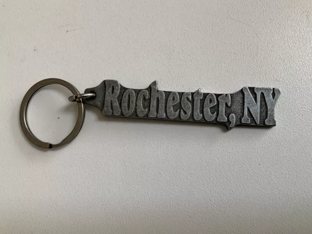 Keychain Rochester New York Silver Tone 4.5”Made In Canada