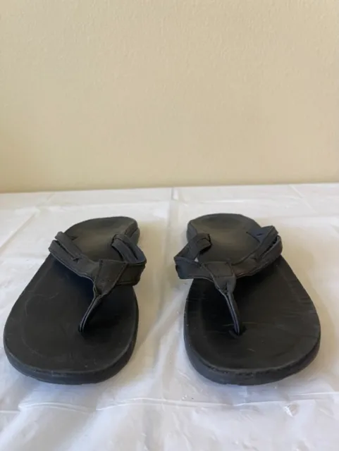 Chaco  Womens Flip Flop Sandals Black  Leather Slip On Thongs Size 8