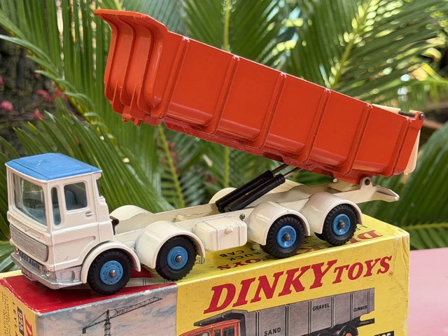 Bulldozer CATERPILLAR D6T DIECAST MASTERS – 1/50, Avec Ripper Et Figurine, Neuf