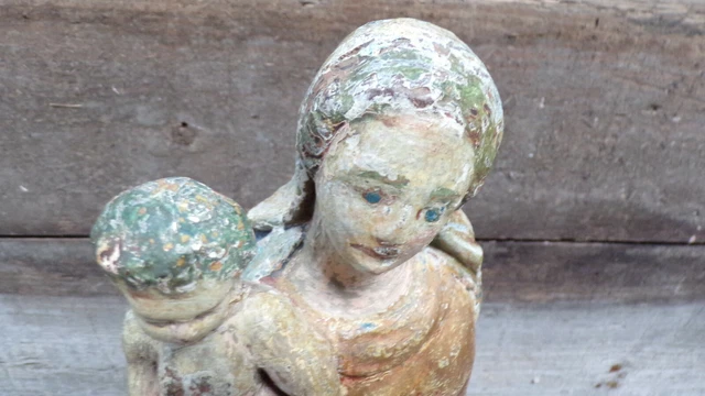 French Religious Antique Polychrom Statue Mary and Baby Jesus 1600s/1700s s94 3