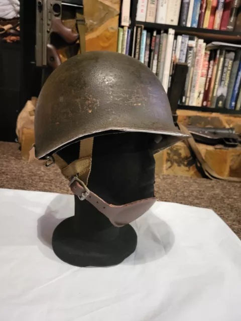 Ww2 Us Original  M1 Helmet.  Fitted With Airborne Liner.