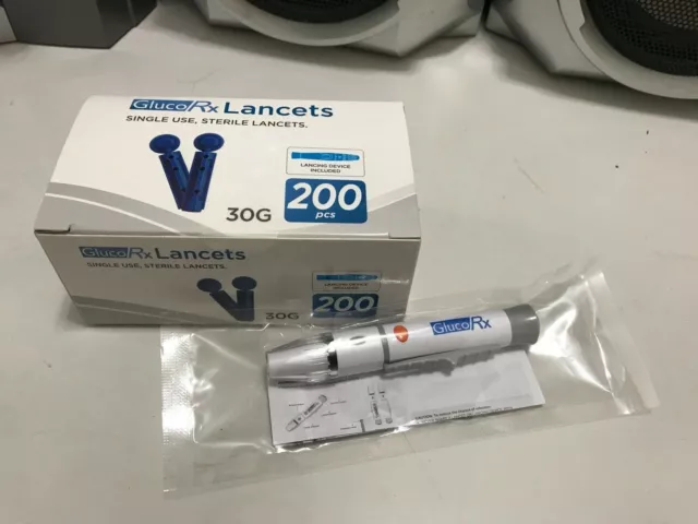 1 Box Of Gluco RX STERILE LANCETS 200 UNITS + LANCING DEVICE