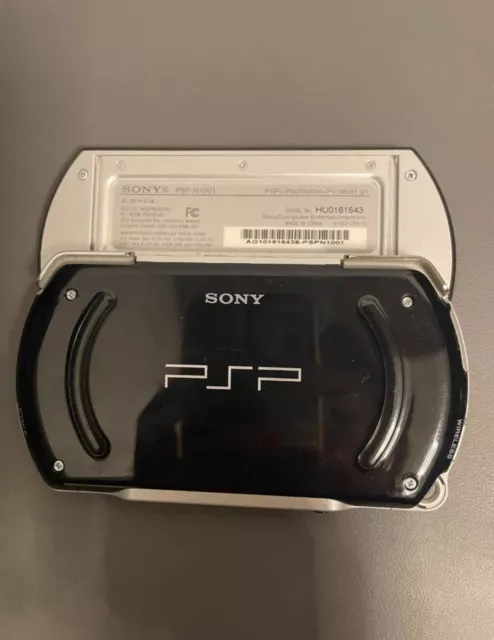 Sony PSP Go Console Black With Charger  - 0000072