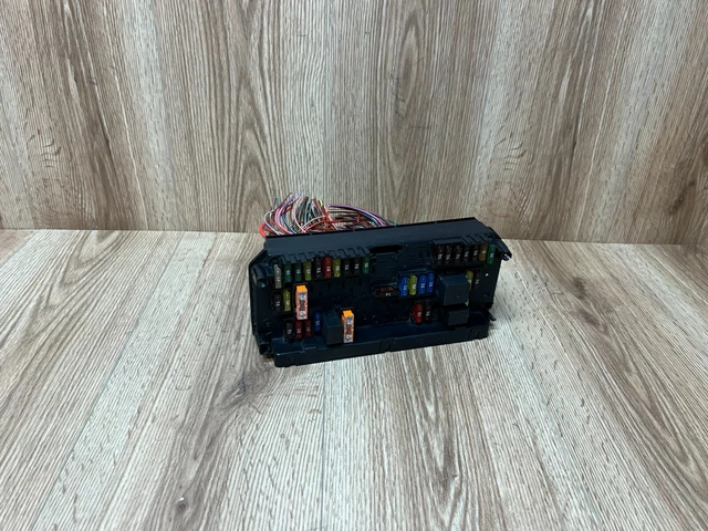 Mercedes W204 W212 E350 C300 Front Sam Fuse Box Module Oem (10_15) A2129009805