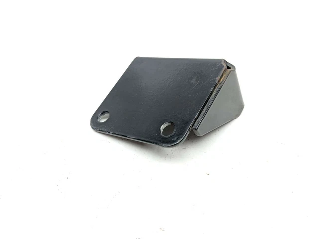 21 Tracker EV iS Mount Bracket (C)