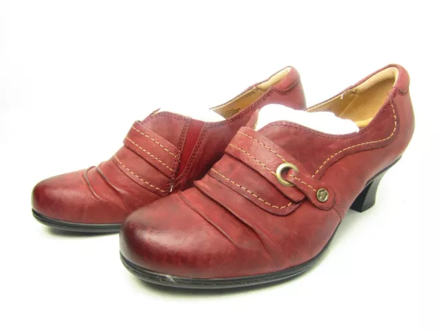 Earth Whirlwind Womens Deep Red Pleated Cuban Heel Pump  Size 7D