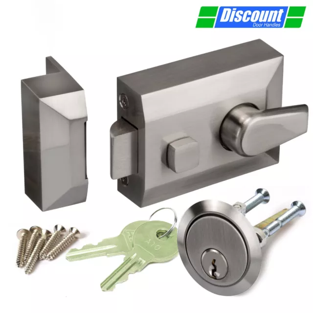 Night Latch Front Door Lock with Standard 60mm Backset in a Satin Chrome Finish