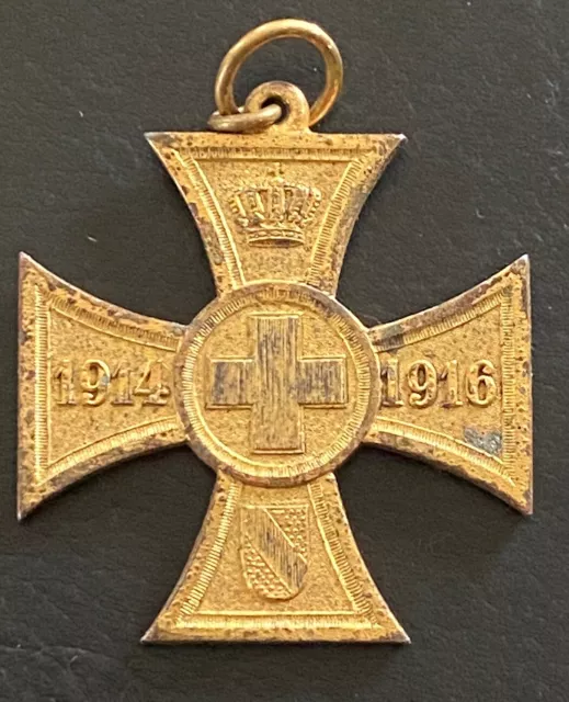 Orig.  Orden Abzeichen Wk1 - Baden Kriegshilfsdienst 1914 - 1916