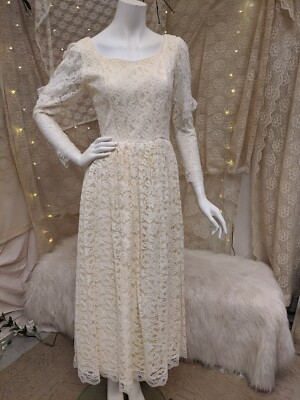 Lace Vintage Wedding Dress Seed Pearls 1970's 80s long sleeve ivory small med
