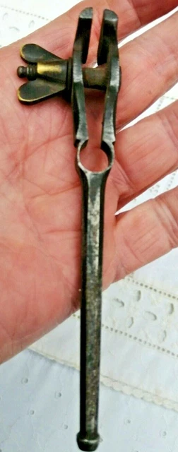 Pince à étau En Fer Forgé - Outil Horloger Du 18e Siècle, Occasion (pour Collection Ou Restauration)