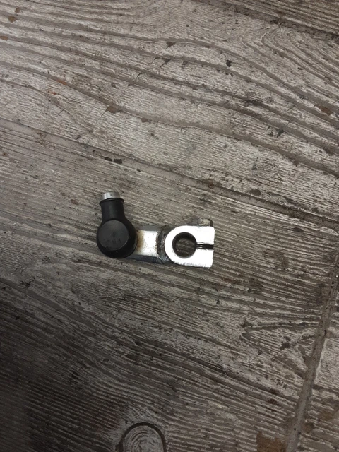 1982 82 82-85 YAMAHA XJ750 XJ 750 Gear Shift Shifter Knuckle Clamp Arm