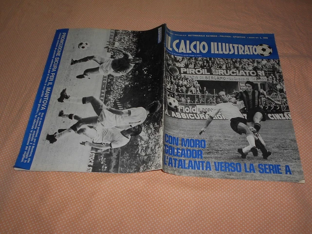 Forza Lazio ! 5 Juin 2002 - Livre Championnat 2001-2002 N°8 + Poster Scudetto