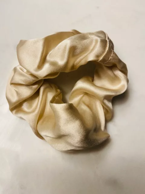 ELASTICI PER CAPELLI DI SETA confezione da 3 pezzi-SILK SCRUNCHIES 3 pieces  EUR 30,00 - PicClick IT