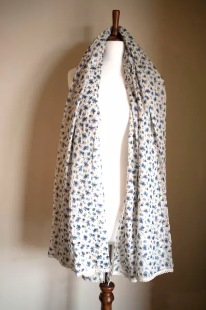 Cream Blue Cotton Scarf Ditzy Floral Crochet 100% Cotton Kushi BNWT 70" x 40"