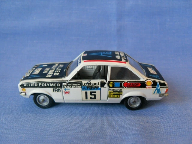 File:Björn Waldegård en 1977, sur Ford Escort RS 1800 MKII au rallye de l'Acropole.jpg - Wikimedia