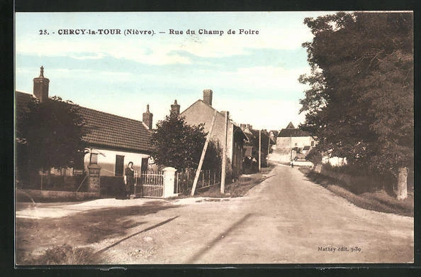 CPA Cercy-la-Tour, Rue du Champ de Foire