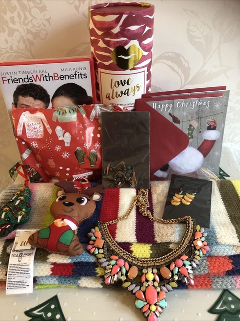 NEW Xmas Stocking Gifts Bundle GAP Scarf, Necklace x 12 items