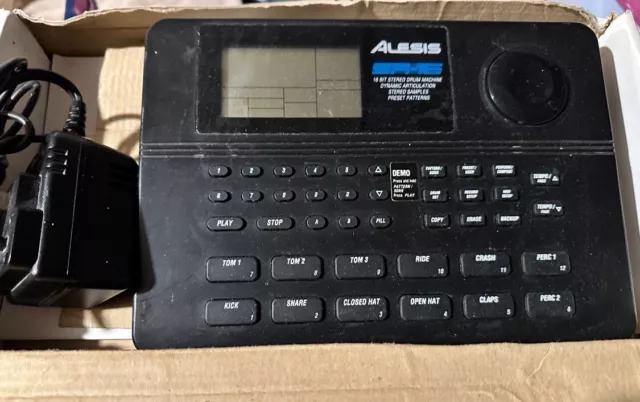 alesis sr-16 drum machine