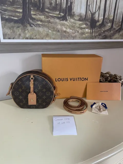 Louis Vuitton 2019 Monogram Boite Chapeau Souple MM - Brown