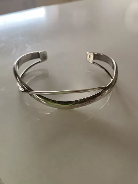 Beautiful Solid Silver 925 Fully Hallmarked Cuff Bracelet