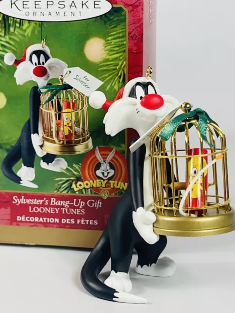 Hallmark Keepsake Sylvesters Bang Up Gift Looney Tunes Christmas Ornament