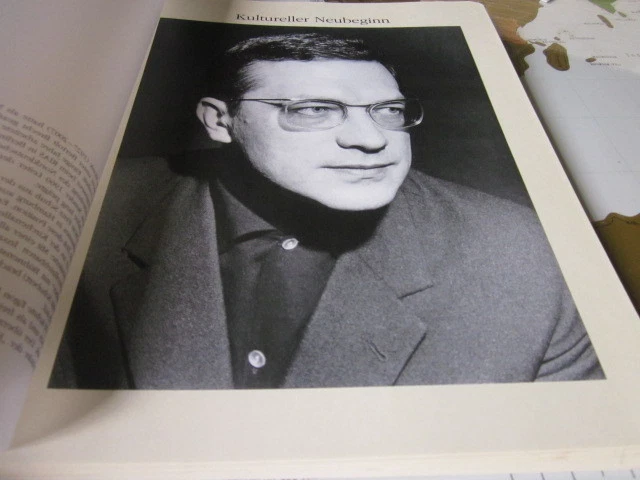 HAMBURG ARCHIV 13 Kultureller Neubeginn 13180 Egon Monk Regissieur