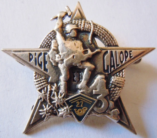 INSIGNE 2° REGIMENT DE SPAHIS MAROCAINS - 1939 - Drago Béranger Déposé