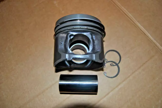 1x Land Rover Jaguar Kolben 2,0D 204 DTD DTA Discovery Evoque STD Ingenium Motor