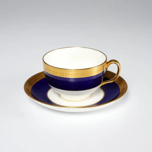 Mintons England Teacup Cappuccino Cup Saucer # G26262 Cobalt Blue Gold Rim