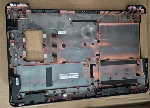 CARTE MÈRE ASUS R511L - i5-5200U - X555LD REV:3.6 - HS - POUR PIECES EUR 19,90 - FR